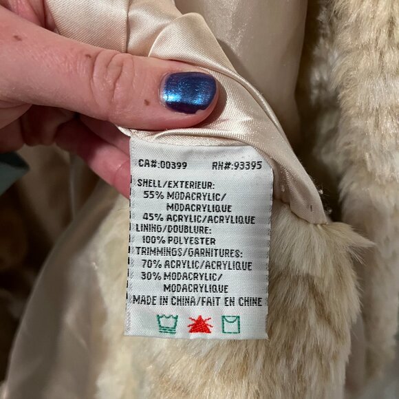 Nuage Fake Fur Jacket with Hood, size L/XL - Picture 4 of 5